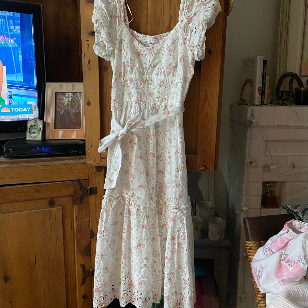 BNWT Loveshackfancy for target size 4